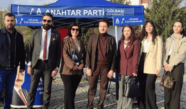 Anahtar Parti Gölbaşı’nda sahaya indi: “Vatandaşın ilgisi büyük”