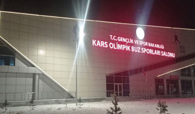 Buzun Kalbi Kars’ta Atıyor! Senkronize Buz Pateni Milli Takımları Kars’ta kampa girdi