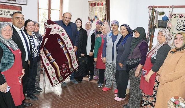Keçiborlu: “İstasyon sanat evi’nin üretken ellerine teşekkür”