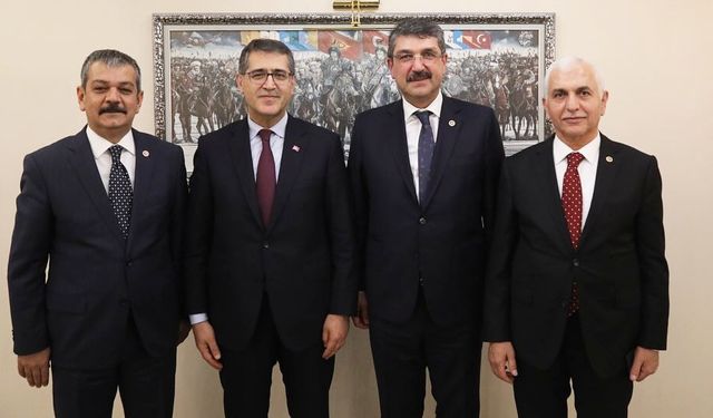 Batman’a 3 kritik yatırım için talep