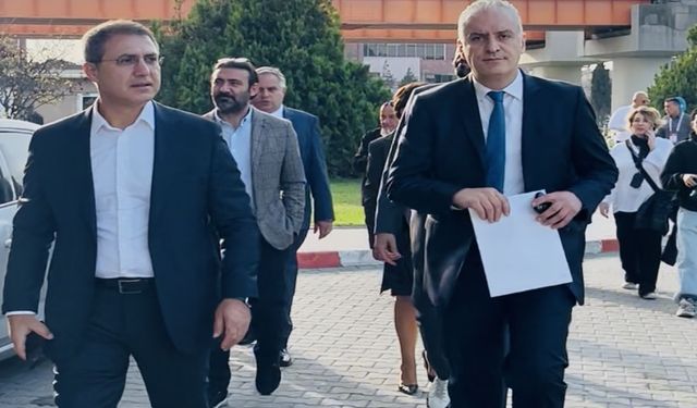 Türsab genel kurulu tarihi bir protestoya sahne oldu