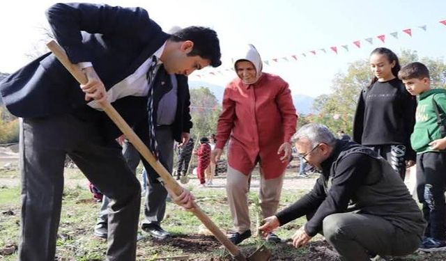 İbradı’da Milli ağaçlandırma günü coşkusu