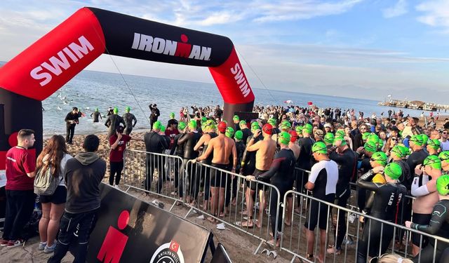 IRONMAN 70.3 Türkiye triatlonu Antalya'da başladı