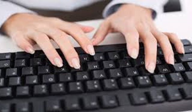 Şiddet mağduru kadınlara esnek ve uzaktan çalışma desteği