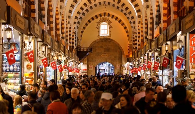 Kapalıçarşı’da dördüncü dalga kara para operasyonu: 76 gözaltı
