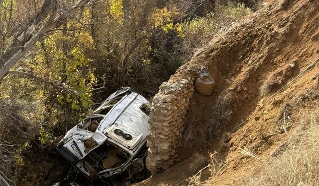 Konya’da servis kazası: 13’ü öğrenci 14 yaralı