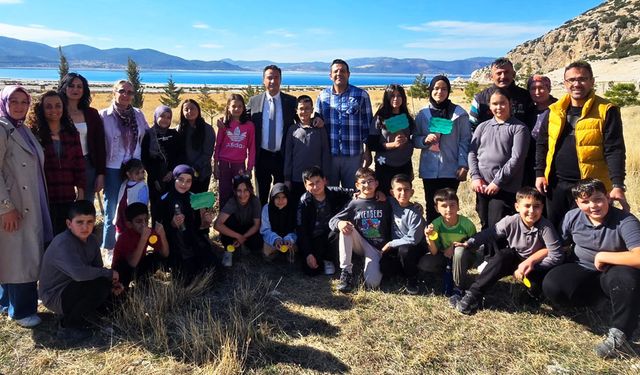 İmam Hatipli öğrencilerden Salda’ya yeşil dokunuş