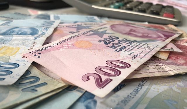 Memur ve emekli zammı çarşamba günü netleşiyor