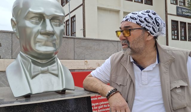 Oyuncu ve Tiyatrocu Selçuk Şimşek hayatını kaybetti