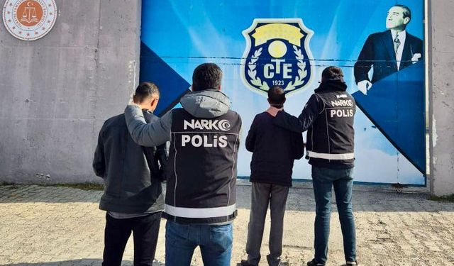 Kars’ta kesinleşmiş hapis cezası bulunan 2 şahıs tutuklandı