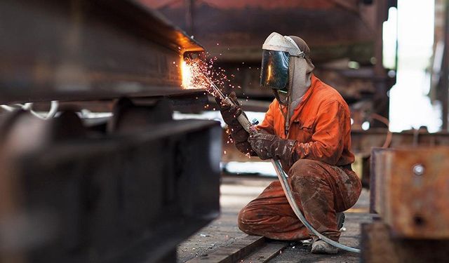 Sanayi üretimi eylülde yıllık bazda artış gösterdi