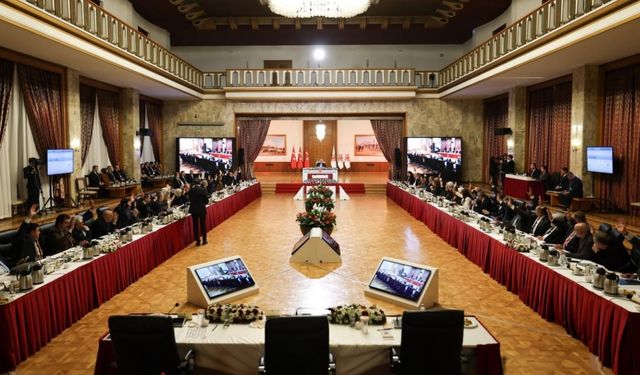 Tarihi komisyon İmralı’ya gidiyor: Oylamadan 32 evet çıktı