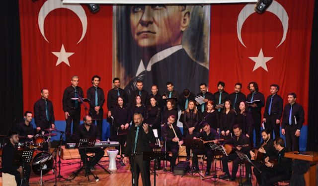 Kırıkkale’de Türk Halk Müziği Gecesi