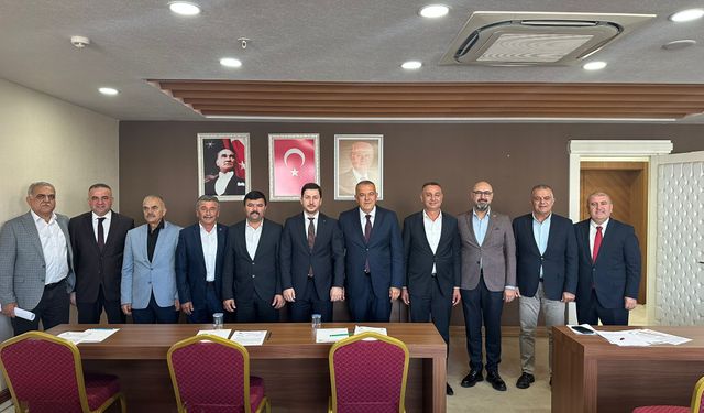 Salih Korkmaz: Mahallelerimizin sorunlarının takipçisiyiz