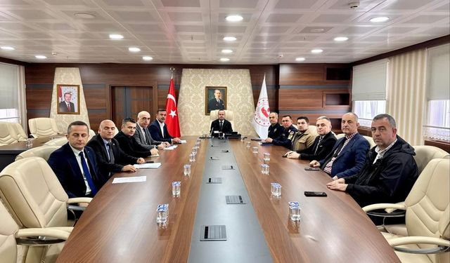 Hopa’da “Kış Tedbirleri Koordinasyon Toplantısı” yapıldı