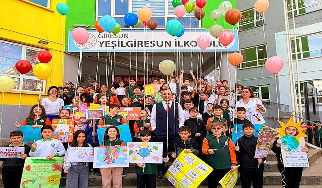 Yeşilgiresun İlköğretim Okulu 20 Kasım Çocuk Hakları Günü etkinliği