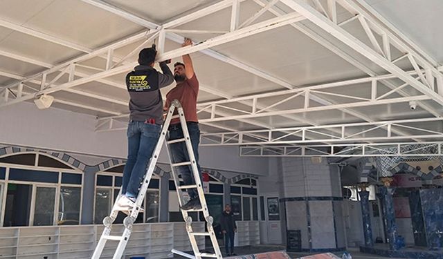 Serik’te Şimşek Tuzcoğlu Camisi’ne zarar verdi