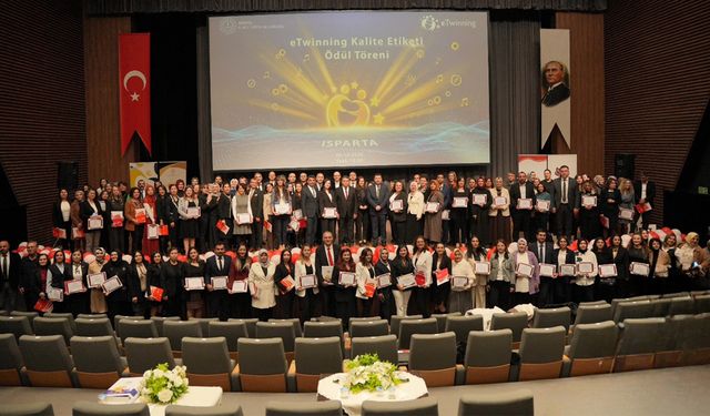 Isparta’da eTwinning başarısı: 204 öğretmene kalite etiketi