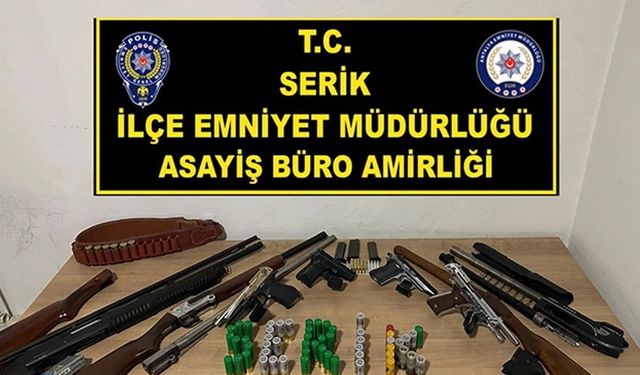 Serik’te 12 adrese eş zamanlı baskın: 8 gözaltı