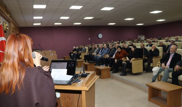 Bilim Merkezi ile Üniversiteden “Siber Dayanışma” semineri