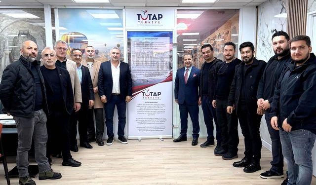 TUTAP’tan Paris Modeli ile Türkiye tanıtımı