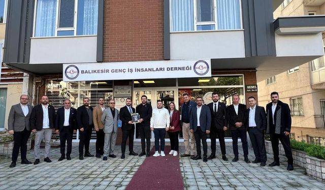 AY-SİAD, ‘Kardeş Şehir’ Balıkesir’e çıkartma yaptı