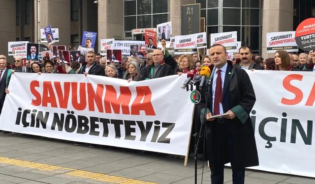 Barolor Ankara'da  'Savunma Nöbeti' başlattı