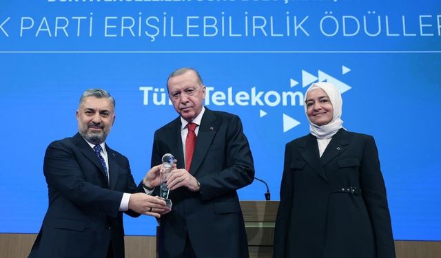 Cumhurbaşkanı Erdoğan'dan Türk Telekom’a erişilebilirlik ödülü