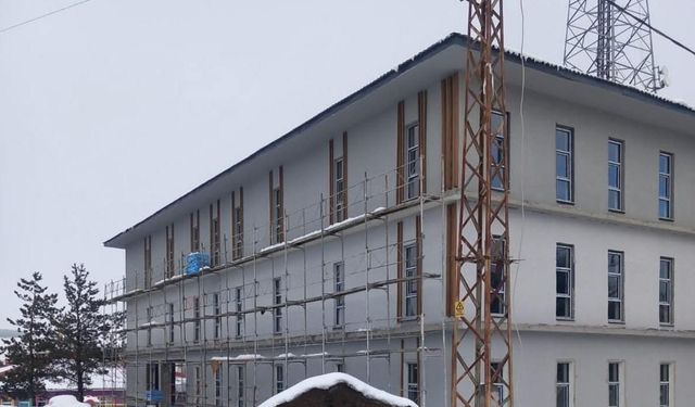 Kars'ta Kültür Hamlesi: Sarıkamış Halk Kütüphanesi projesi tamamlanıyor