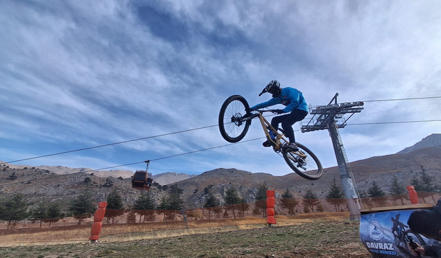 Davraz’da adrenalin ve doğa buluşuyor: Dağ bisikleti pistleri ulusal arenaya hazır