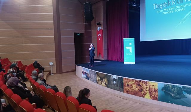 Burdur'da İUP katılımcılarına iş arama eğitimi