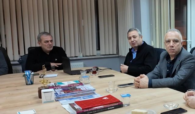 Fikir Isparta Topluluğu kuraklığa toleranslı meyve türlerini gündem yaptı