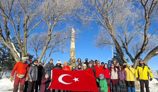 Sarıkamış Şehitlerini zirvede andılar