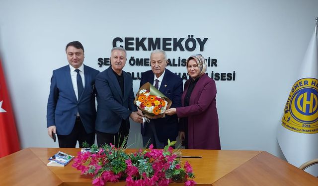 Adalet Eski Bakanı İsmail Müftüoğlu’ndan Çekmeköy Şehit Ömer Halisdemir Kız AİHL’ye ziyaret