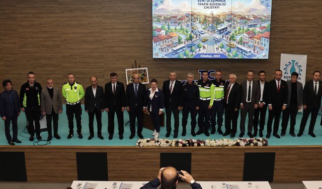 Kütahya’da Ulaşım ve Trafik Güvenliği panel ve çalıştayı düzenlendi