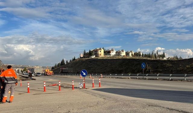Asfalt atılması tamamlanan yol, ulaşıma açıldı: