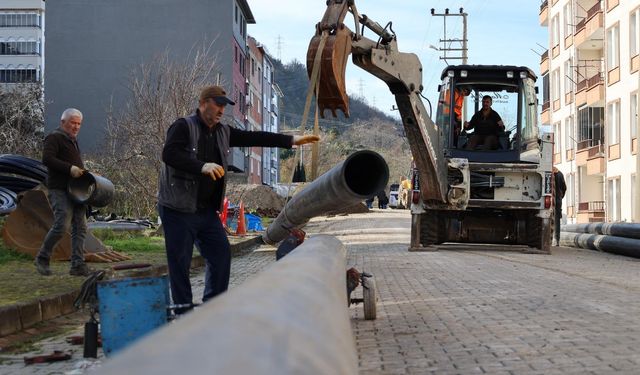 Altınordu Şahincili'de 40 yıllık içme suyu hattı yenilendi