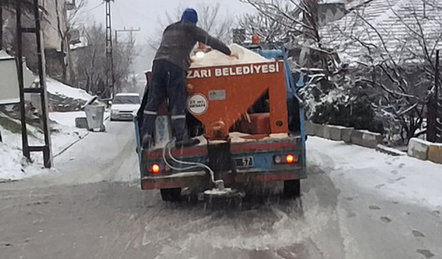 Beypazarı’nda kardan kapalı köy yolu yok