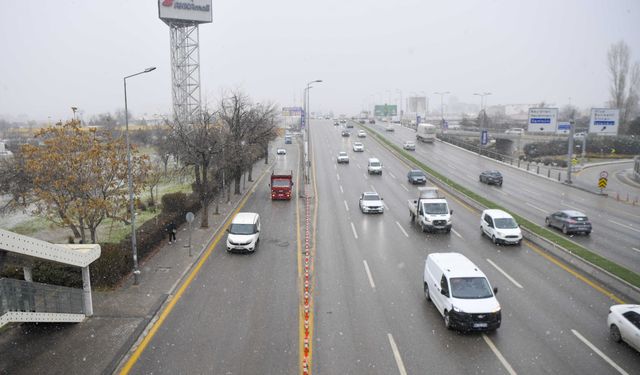 ABB AVM önlerinde oluşan trafik sorununu çözmek için sahada