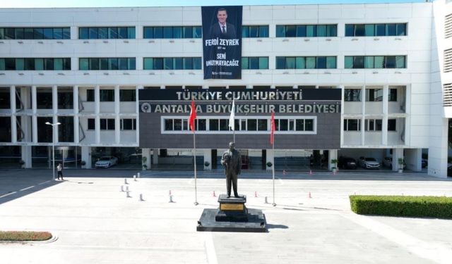 Antalya Büyükşehir Belediyesi’ne yeni operasyon: 14 gözaltı