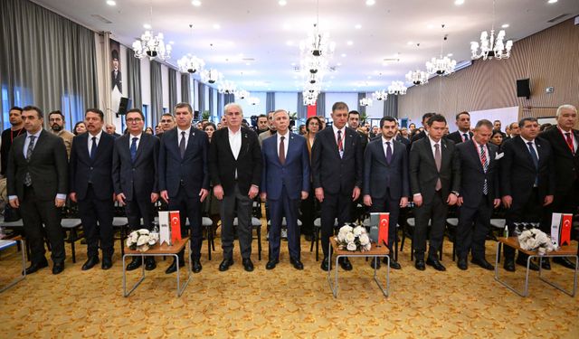 Yerel yönetimler afetlere dirençli kentler için Ankara’da buluştu Mansur Yavaş: “Türkiye’de en güçlü kurum belediyeler”