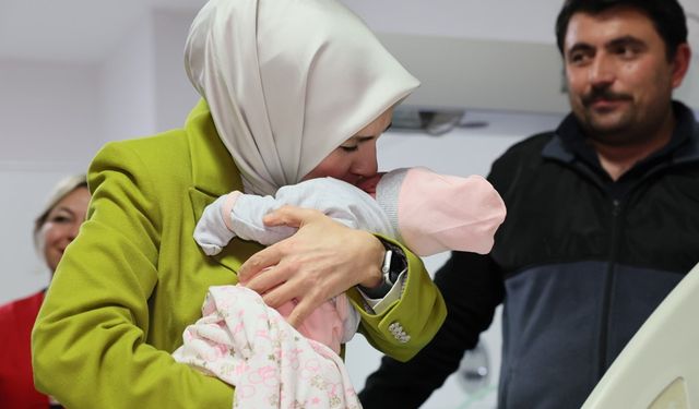 Ocak ayı doğum yardımı ödemeleri annelerin hesaplarına yatırıldı