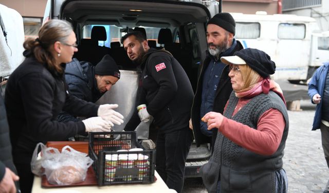 Belediye başkanı  Kasap: Çorba dağıtımımız sürecek