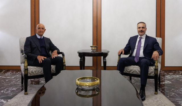 Hakan Fidan, ABD’nin Ankara Büyükelçisi Barrack ile görüştü
