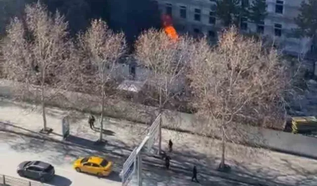 İçişleri Bakanlığı yerleşkesindeki konteynerlerde yangın çıktı