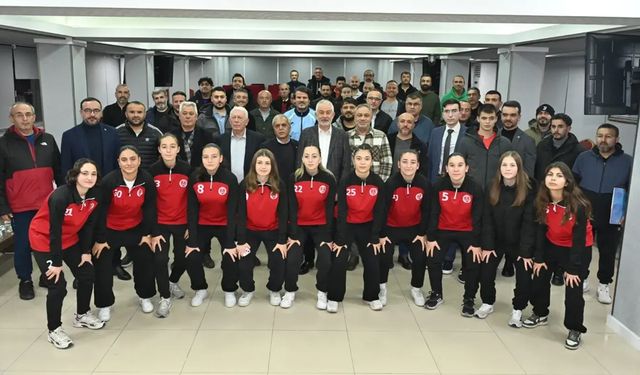 Isparta belediyesi’nden amatör spor kulüplerine destek