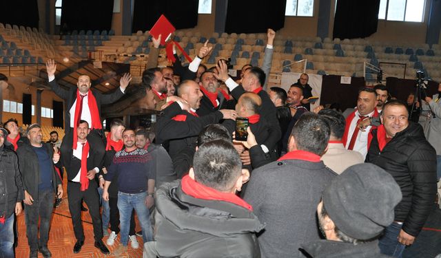 Korkuteli'nde şoför esnafı “değişim” dedi