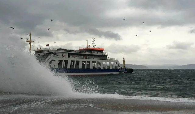 Güney Marmara’da feribot seferlerine hava engeli