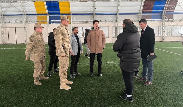 Dağpınar’da spor yatırımlarına yakın takip: Kaymakam Kahraman yerinde inceledi