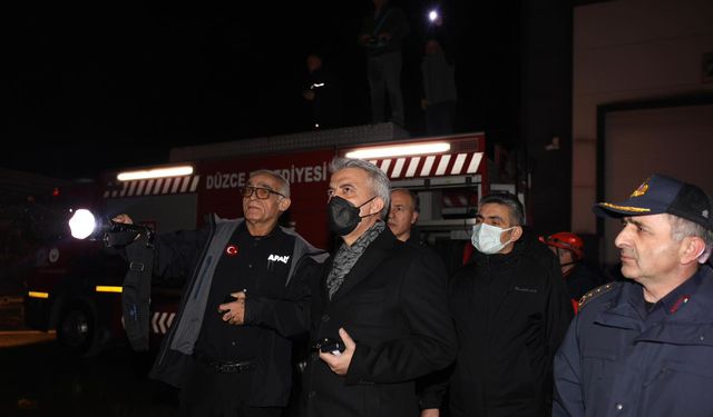 Kaynaşlı’daki “Strafor Fabrikası”ndaki yangın korkuttu